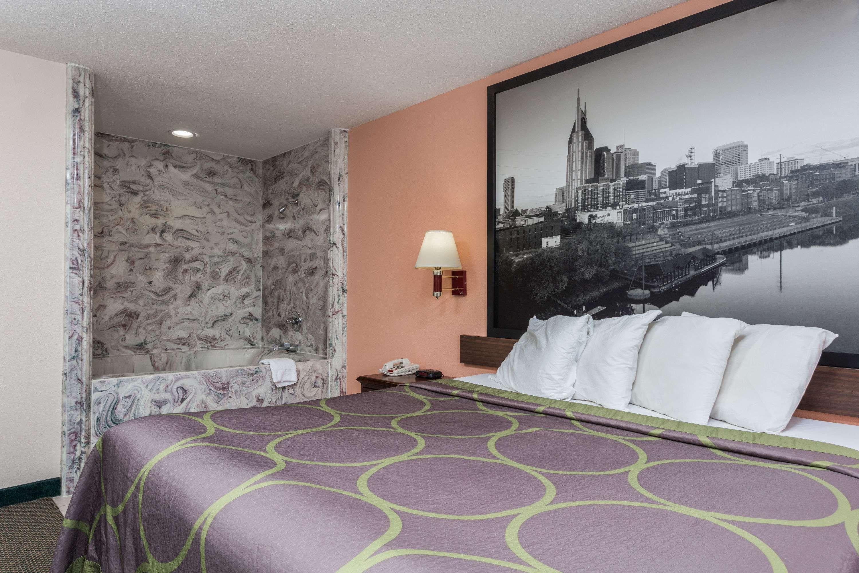 Hotel Super 8 By Wyndham Dickson Zewnętrze zdjęcie